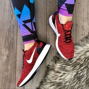 NWT❤️Nike ID zoom Mariah flyknit “love”